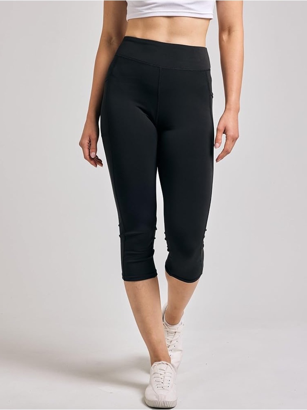 Lululemon Athletic Black Active Capri Leggings - Unbranded